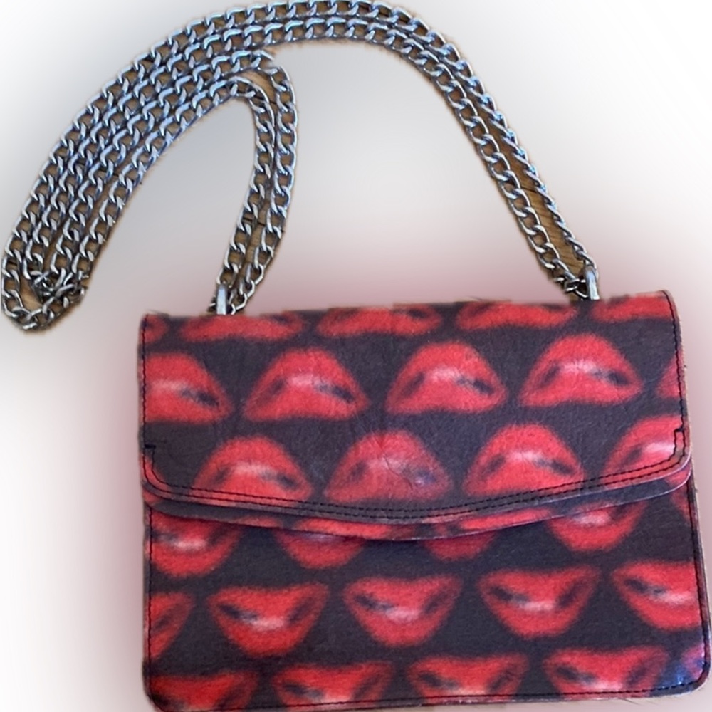 Red Lips Cellulose Shoulder Bag with Chain Strap Made in Italy